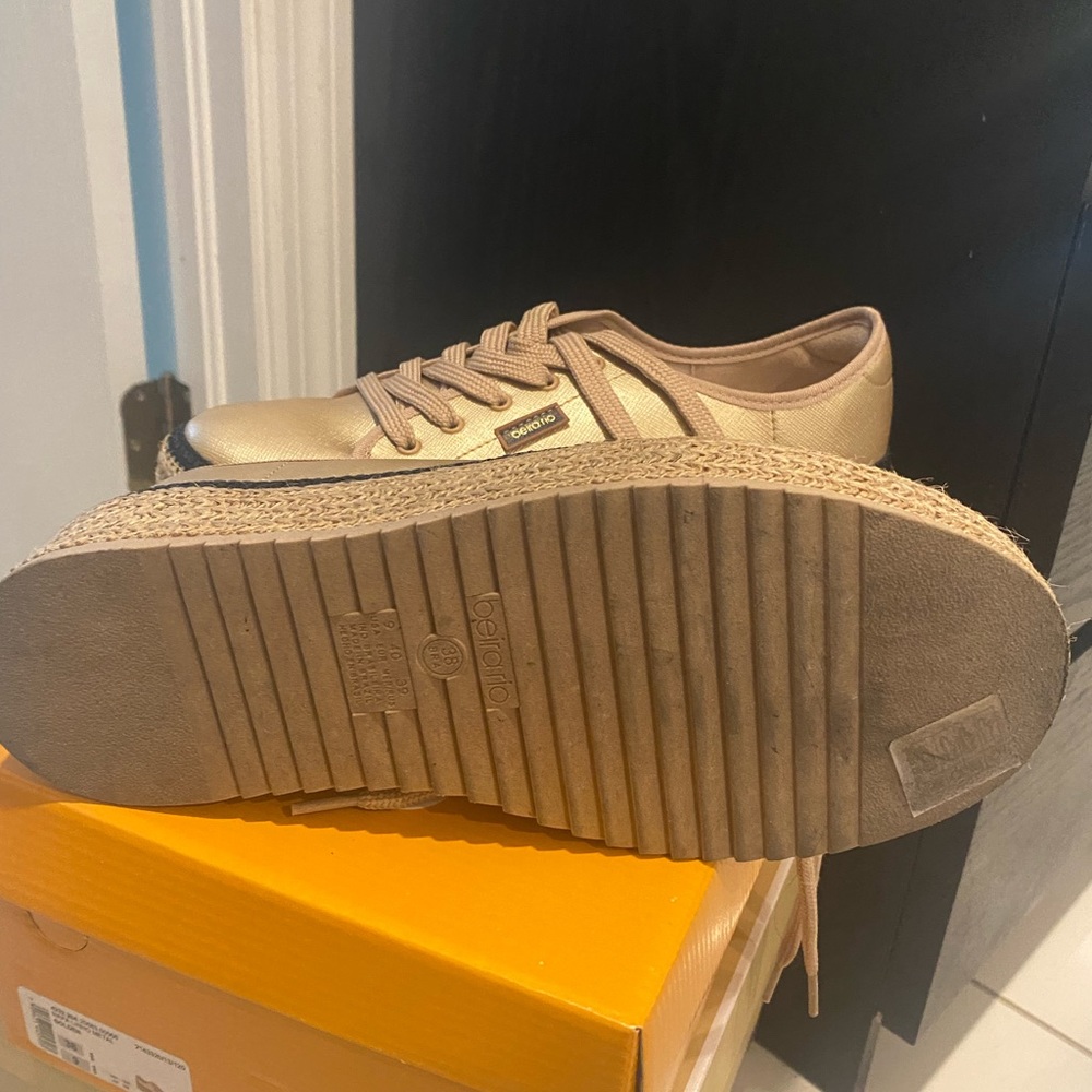 Beira Rio Comforts - Picture 3 of 3